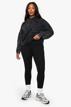 Boohoo Leggings Plus Básicos Con V Y Cintura