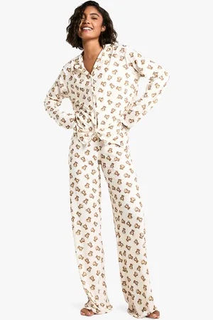 Boohoo Pijama Tall De Manga Larga Con Estampado De Oso