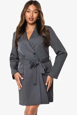 Boohoo Vestido Americana Plus Entallado De Tela Obi Con Cinturón