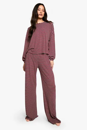 Boohoo Pijama Tall Largo De Tela Jersey Con Estampado De Rayas