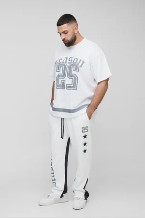 Boohoo Chándal Plus De Tela Jersey Ajustada Con Refuerzo Y Camiseta Oversize Universitaria De Malla Con Estrellas