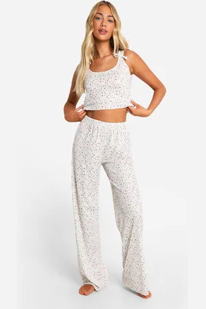Boohoo Pijama De Pantalón Y Top Sin Mangas Con Estampado De Florecillas