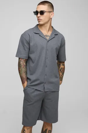 Boohoo Conjunto De Pantalón Corto Holgado Y Camisa De Manga Corta Oversize De Tela Gofre