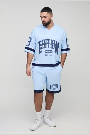 Boohoo Conjunto Plus De Pantalón Corto Y Camiseta De Malla Universitaria Con Escote De Pico
