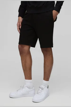 Boohoo Pantalón Corto Básico Ajustado De Largo Medio