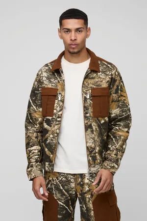 Boohoo Chaqueta Regular De Sarga Con Estampado De Camuflaje Y Pana
