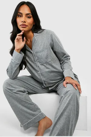 Boohoo Pijama Premamá De Tela Jersey Con Pantalón, Ribete Y Botones