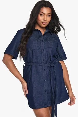 Boohoo Vestido Plus Vaquero De Cambray Con Cinturón