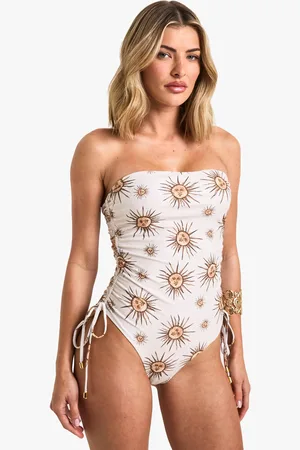 Boohoo Bañador Palabra De Honor Fruncido Con Estampado Celestial