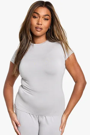 Boohoo Camiseta Plus Para Estar En Casa De Manga Corta Y Modal