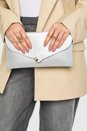 Boohoo Bolso De Mano Plegable Con Detalle Metálico Abstracto