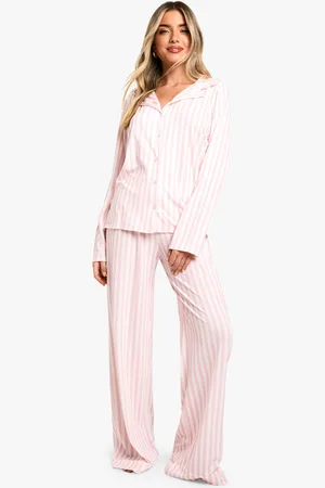 Boohoo Pijama De Pantalón Largo Y Camisa Con Estampado De Caramelo