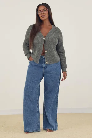 Boohoo Vaqueros Plus Básicos De Tiro Alto Y Pernera Ancha