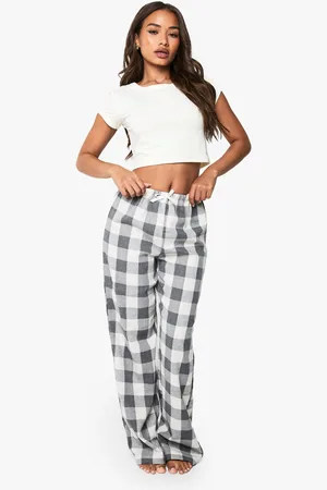 Boohoo Pijama De Cuadros Con Camiseta De Manga Corta Y Pantalón