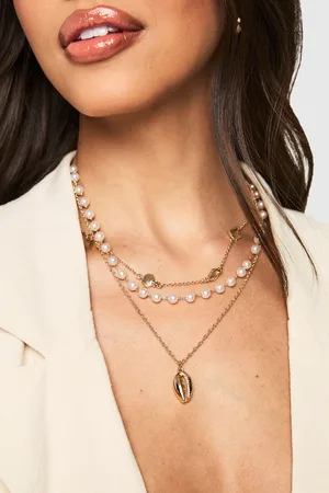 Boohoo Collar A Capas Con Perlas Y Océano