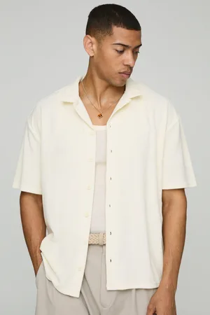 Boohoo Camisa Oversize De Manga Corta Con Solapas En El Cuello
