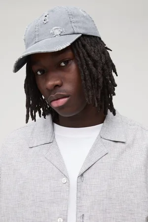 Boohoo Gorra Desgastada Deshilachada