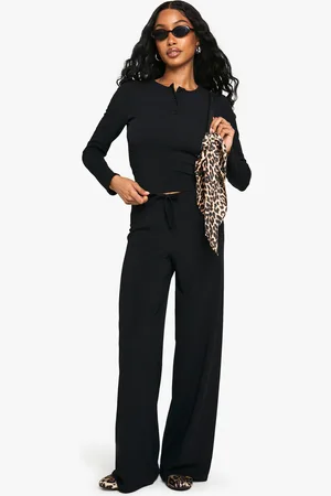 Boohoo Conjunto De Pantalón Con Cordón Elástico Y Top Crop De Manga Larga Y Canalé Con Botones