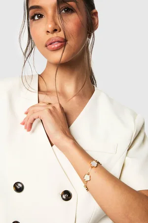 Boohoo Pulsera Con Detalle De Flor Y Esmalte