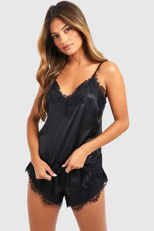 Boohoo Pijama De Pantalón Corto Y Camisola Con Ribete De Encaje Puntilla