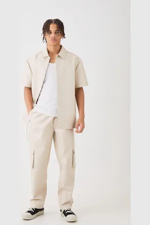 Boohoo Conjunto De Pantalón Cargo Y Sobrecamisa De Manga Corta Y Cuero Sintético Con Caída En Los Hombros