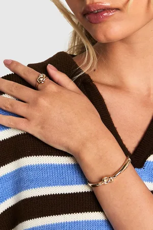 Boohoo Multipaquete De Anillos Y Pulseras Con Detalle De Nudo