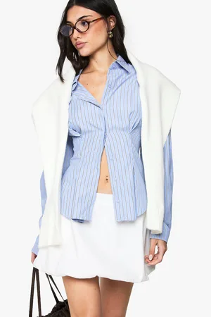 Boohoo Camisa Con Línea Fruncida Y Estampado De Rayas Azules
