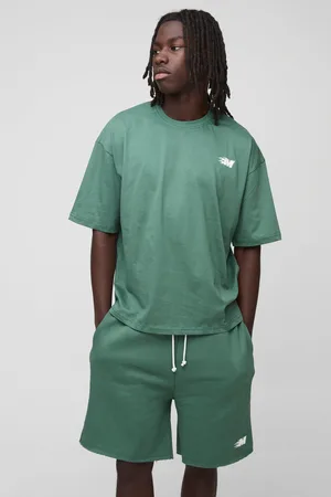 Boohoo Conjunto Oversize Recto De Pantalón Corto Y Camiseta Con Caída En La Entrepierna Y Estampado De Llamas M