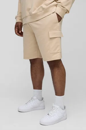 Boohoo Pantalón Corto Plus Básico Cargo Regular