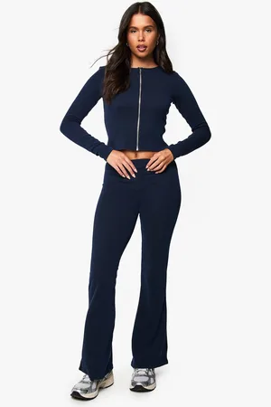 Boohoo Pantalón De Campana Y Top De Canalé Con Cremallera En Dos Tonos