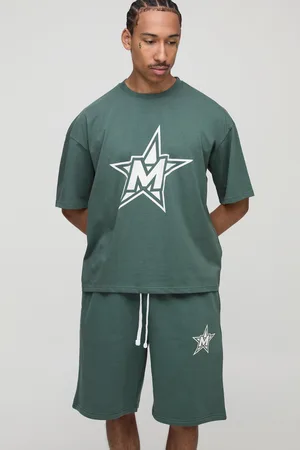 Boohoo Conjunto Oversize Recto De Pantalón Corto Y Camiseta Con Estampado M De Estrella