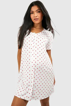 Boohoo Camisón Premamá Con Botones Y Estampado De Corazones