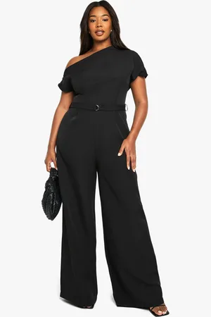 Boohoo Mono Plus Asimétrico Con Cinturón
