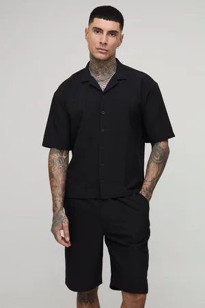 Boohoo Conjunto Tall Oversize De Pantalón Corto Cómodo Y Camisa Recta Técnica Elástica Con Solapas