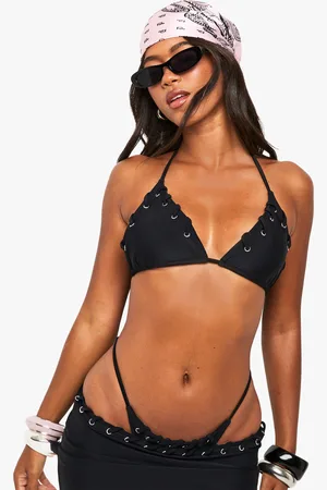 Boohoo Top De Biquini De Triángulo Con Ojales