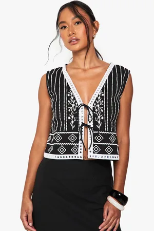 Boohoo Chaleco Bordado