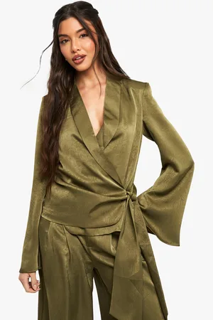Boohoo Blusa De Raso Cruzada Con Atadura