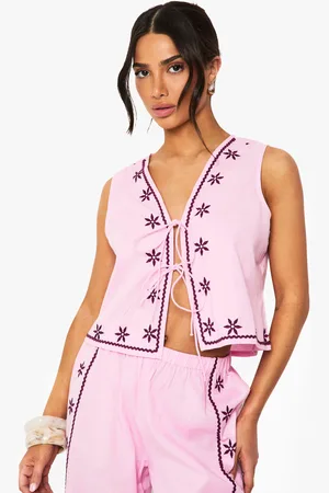 Boohoo Chaleco Petite Con Bordado De Flores