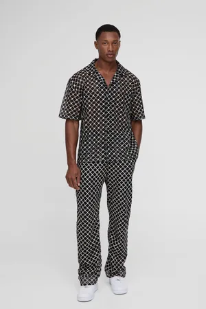 Boohoo Conjunto Oversize De Pantalón Holgado Y Camisa De Croché Con Solapas Y Estampado De Rayas