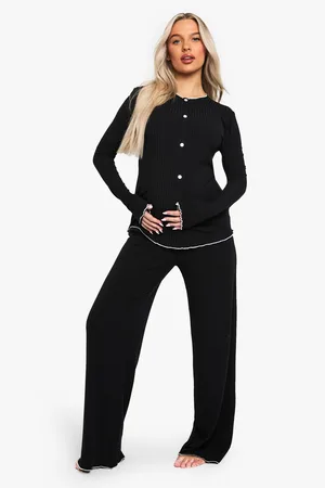 Boohoo Pijama Premamá De Pantalón Largo Y Top De Canalé Con Botones En Contraste