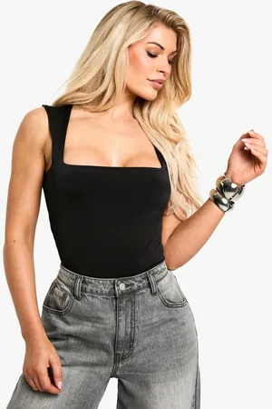 Boohoo Body Ceñido De Tela Doble Con Escote Cuadrado