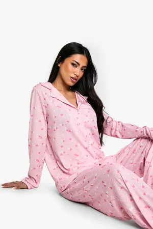 Boohoo Pijama De San Valentín De Pantalón Largo Y Camisa De Manga Larga Con Estampado De Corazones