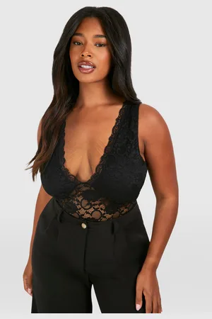 Boohoo Body Plus Escotado De Encaje