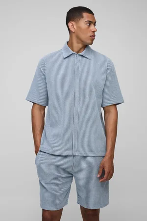 Boohoo Pantalón Corto Holgado Y Camisa Oversize De Tela Jersey Y Canalé Con Solapa Oculta
