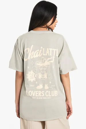 Boohoo Camiseta Oversize Con Estampado Chai Latte Lovers Club