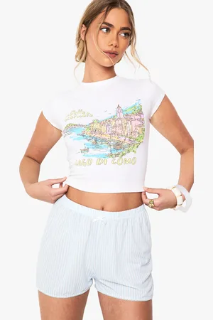Boohoo Pantalones Cortos Texturizados Con Estampado De Rayas