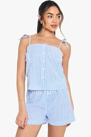 Boohoo Pijama De Pantalón Corto Y Camisola De Sirsaca Con Raya Y Botones