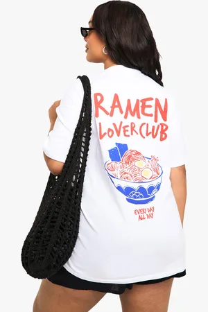 Boohoo Camiseta Plus Oversize Con Estampado De Ramen Lover Club