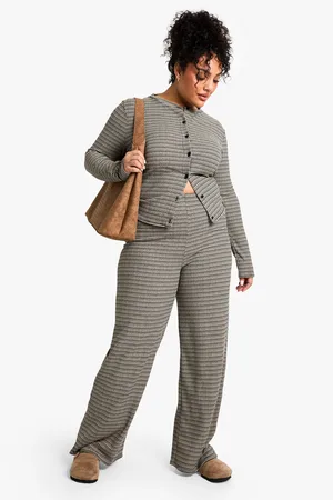 Boohoo Pantalón Plus De Canalé Con Rayas Y Atadura En La Cintura