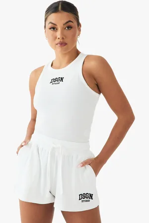 Boohoo Pantalón Corto De Canalé Con Bordado Dsgn Studio